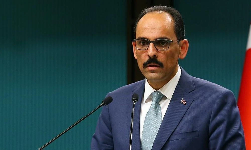 Ιμπραήμ Καλίν: Η Ρωσία θέλει να καθίσει στο τραπέζι των συνομιλιών με την Ουκρανία και με τη Δύση